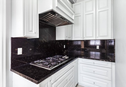 3587 38Th Avenue W, Vancouver, BC 