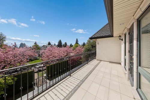 3587 38Th Avenue W, Vancouver, BC 