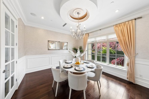 3587 38Th Avenue W, Vancouver, BC 