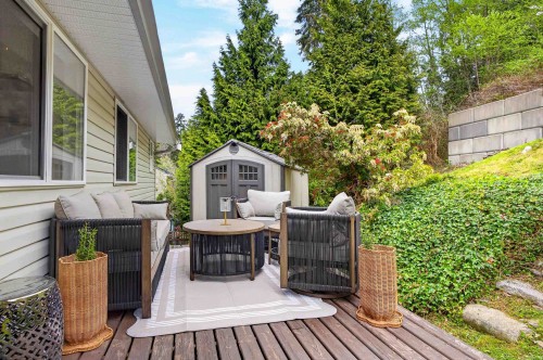 5830 Heron Place, Sechelt, BC 