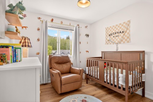5830 Heron Place, Sechelt, BC 