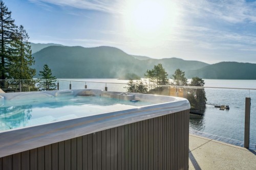 5577 Indian River Drive, North Vancouver, BC 
