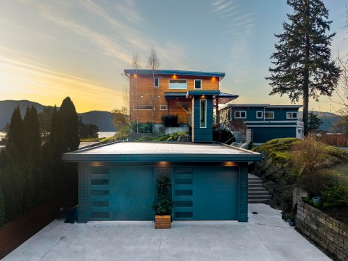5577 Indian River Drive, North Vancouver, BC 
