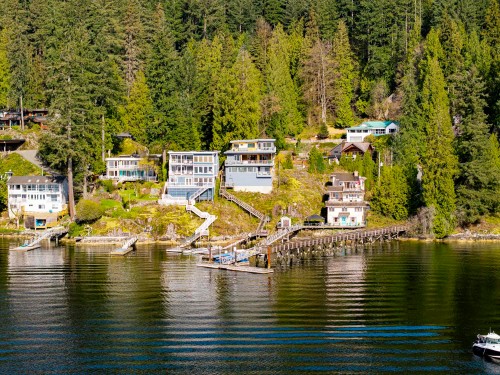 5577 Indian River Drive, North Vancouver, BC 