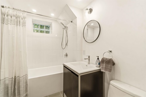 209 Clearview Drive, Port Moody, BC 