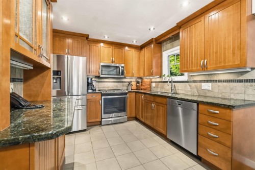 209 Clearview Drive, Port Moody, BC 