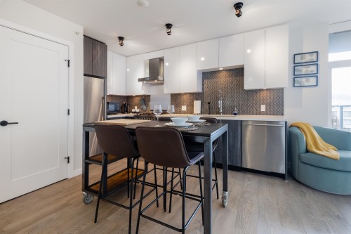 521-311 6 Avenue E Vancouver, BC V5T 1J9