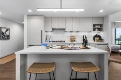 205-1680 12th Avenue E Vancouver, BC V5N 0K9