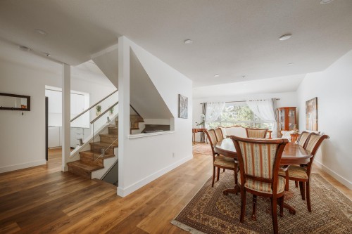 1119 Clerihue Road, Port Coquitlam, BC 