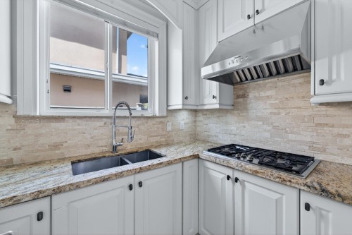 9631 Saunders Road, Richmond, BC 