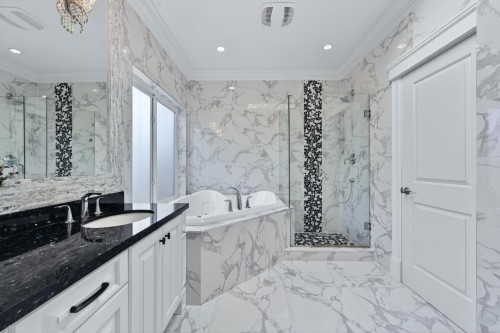 9631 Saunders Road, Richmond, BC 