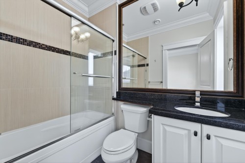 9631 Saunders Road, Richmond, BC 