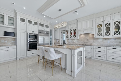 9631 Saunders Road, Richmond, BC 