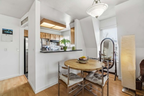 301-99 Begin Street, Coquitlam, BC 