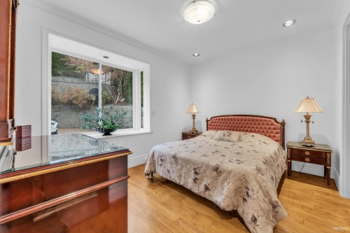 1525 Errigal Place, West Vancouver, BC 