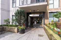 411-1483 7th Avenue W Vancouver, BC V6H 4H6