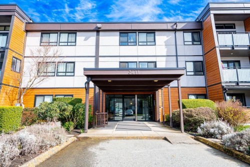 222-3411 Springfield Drive  Richmond, BC V7E 1Z1