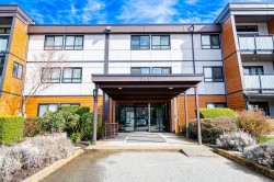 222-3411 Springfield Drive  Richmond, BC V7E 1Z1