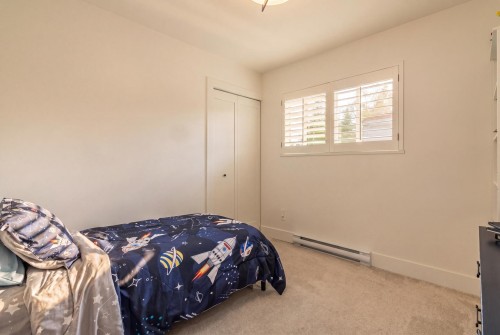 999 Canyon Boulevard, North Vancouver, BC 