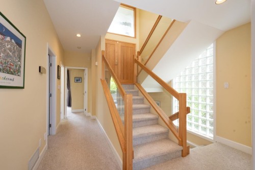 1168 Esquimalt Avenue, West Vancouver, BC 