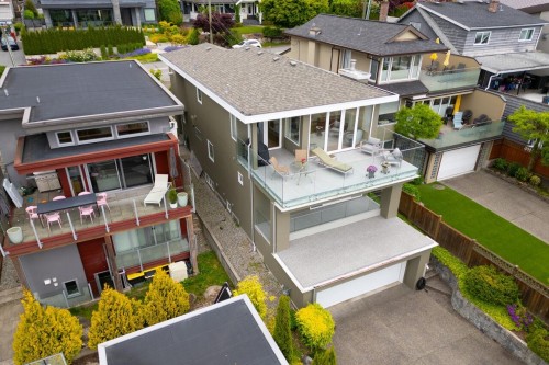 1168 Esquimalt Avenue, West Vancouver, BC 