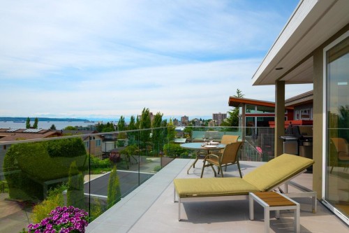 1168 Esquimalt Avenue, West Vancouver, BC 