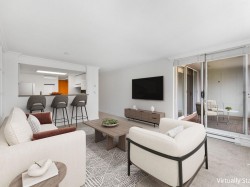 910-1500 Howe Street  Vancouver, BC V6Z 2N1