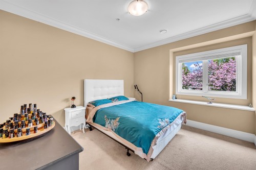 3549 46Th Avenue E, Vancouver, BC 