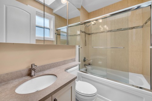 3549 46Th Avenue E, Vancouver, BC 