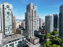 708-888 Homer Street  Vancouver, BC V6B 0H7