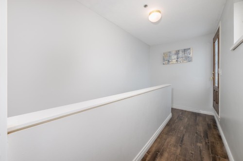 D-3439 43Rd Avenue E, Vancouver, BC 