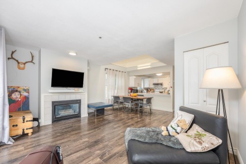D-3439 43Rd Avenue E, Vancouver, BC 