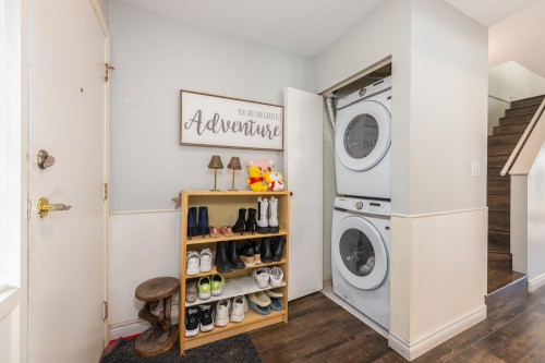 D-3439 43Rd Avenue E, Vancouver, BC 