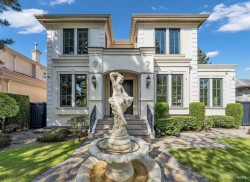 6963 Fremlin Street  Vancouver, BC V6P 3W3