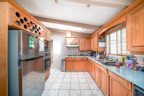 122 Graham Drive, Delta, BC 