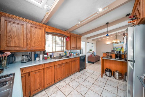 122 Graham Drive, Delta, BC 