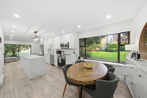 4328 Garden Grove Drive  Burnaby, BC V5G 4G6