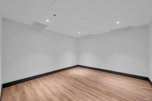 505-1675 Lions Gate Lane, North Vancouver, BC 