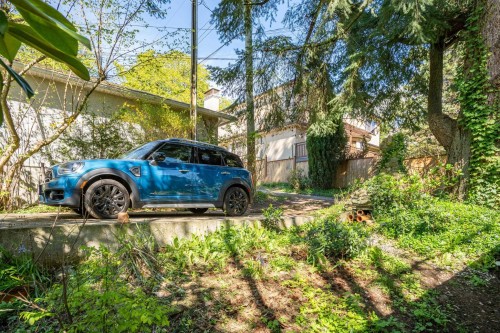 5962 Dunbar Street, Vancouver, BC 