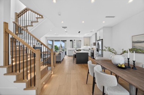 1150 Charland Avenue, Coquitlam, BC 