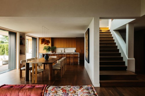 1295 Keith Road W, North Vancouver, BC 