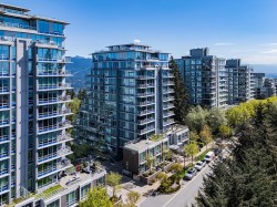 102-9080 University Crescent Burnaby, BC V5A 0B7