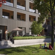 43-1209 Cecile Drive  Port Moody, BC V3H 1N1