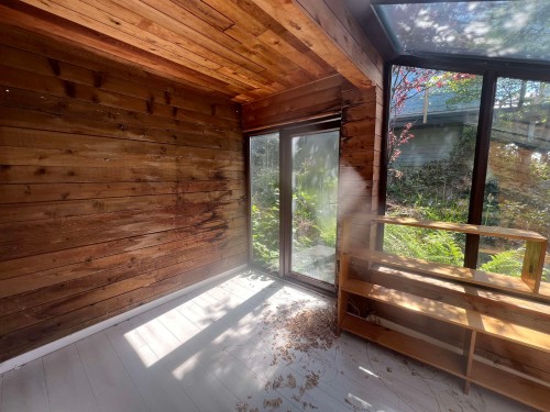 120 April Road, Port Moody, BC - Indoor Photo Showing Other Room