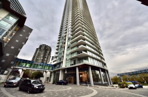 2405-1788 Gilmore Avenue  Burnaby, BC V5C 0L5