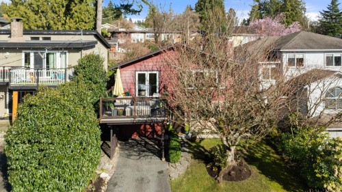 3300 Mahon Avenue, North Vancouver, BC 