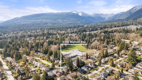 3300 Mahon Avenue, North Vancouver, BC 