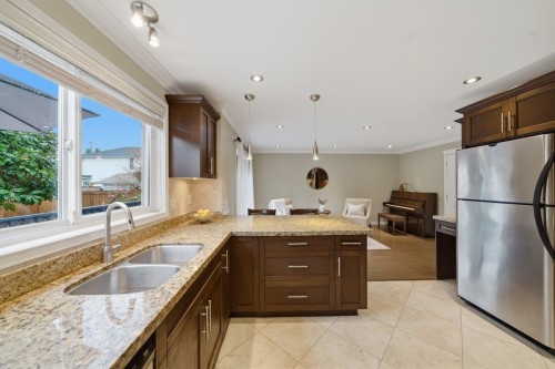 2808 Mccoomb Drive, Coquitlam, BC 