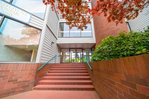 326-8500 Lansdowne Road  Richmond, BC V6X 3G4