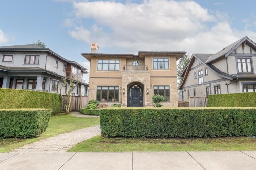 4022 30Th Avenue W, Vancouver, BC 